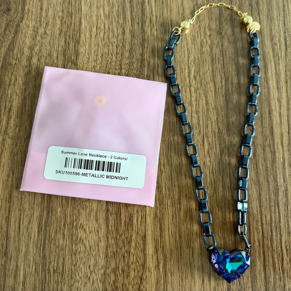 BAR by Alexa Rae Elegant Blue and Gold Heart Necklace NWT